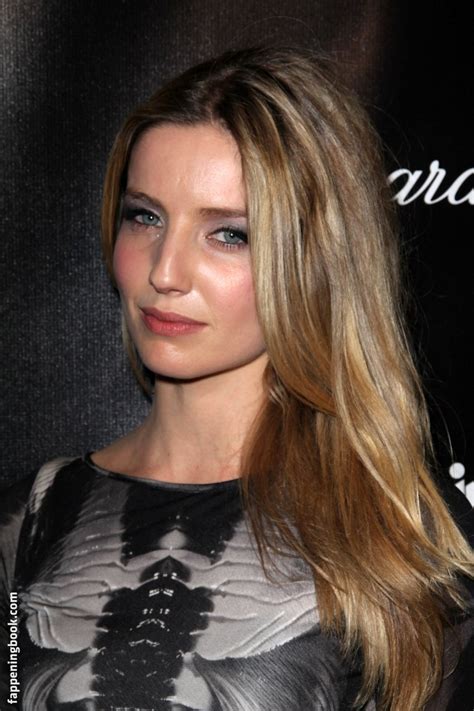 annabelle wallis nude|Annabelle Wallis Nude And Sexy (26 Photos) 